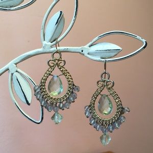 Chandelier drop earrings